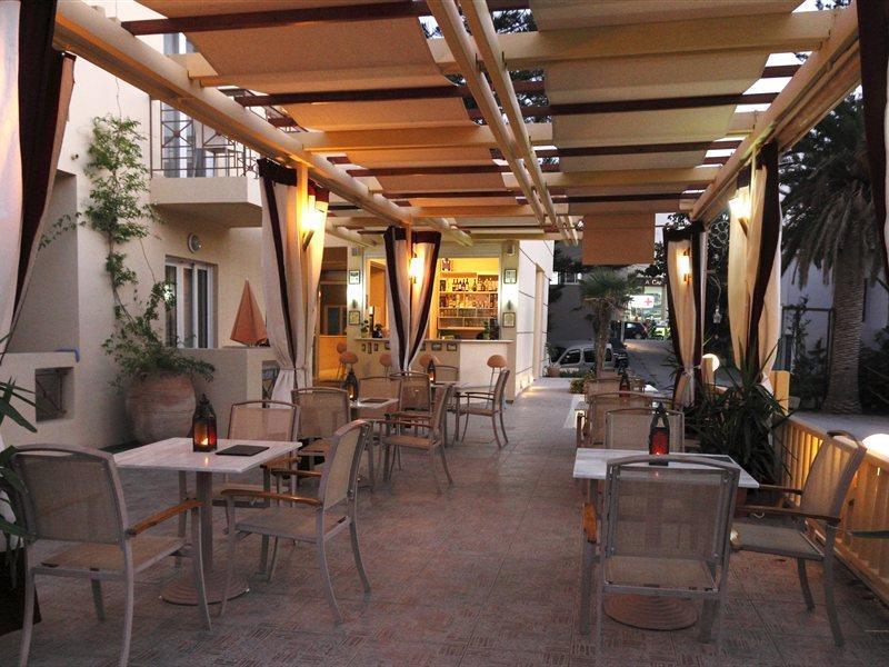 פלטניאס Lambrinos Suites מראה חיצוני תמונה