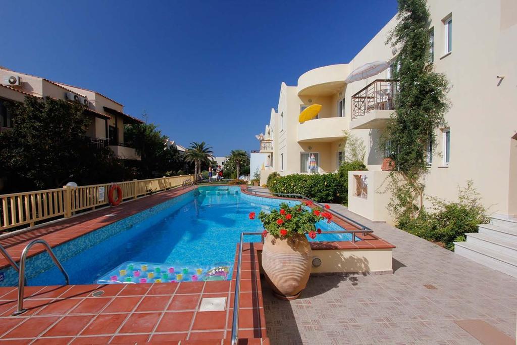 פלטניאס Lambrinos Suites מראה חיצוני תמונה