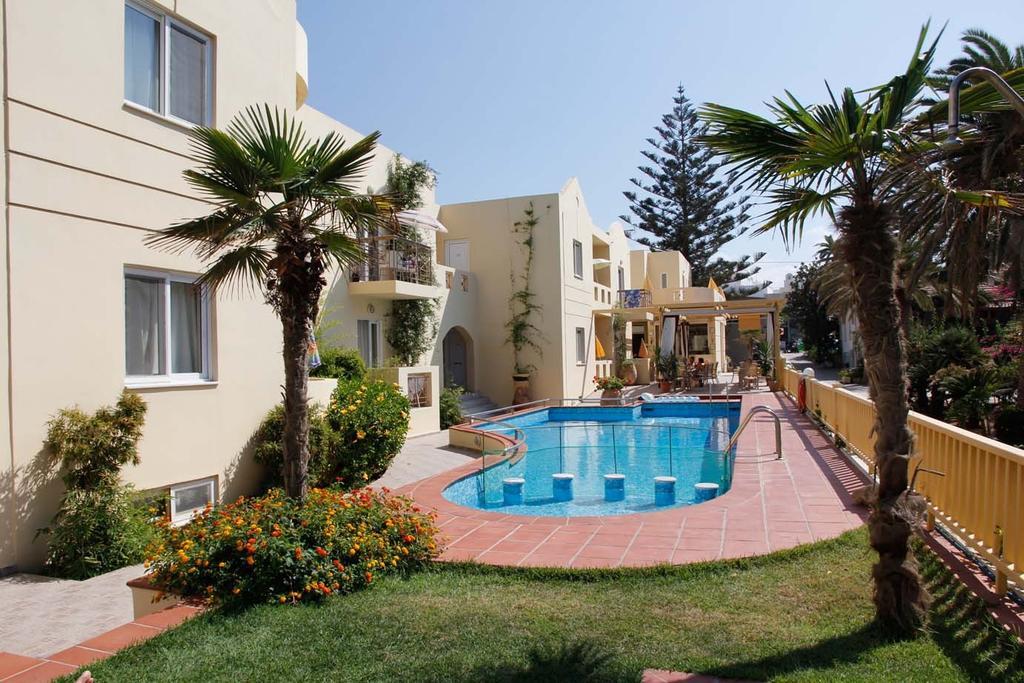 פלטניאס Lambrinos Suites מראה חיצוני תמונה
